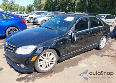 2008 Mercedes-Benz C 300 Sport 4Matic z USA, uszkodzony, nr VIN WDDGF81X58F164625